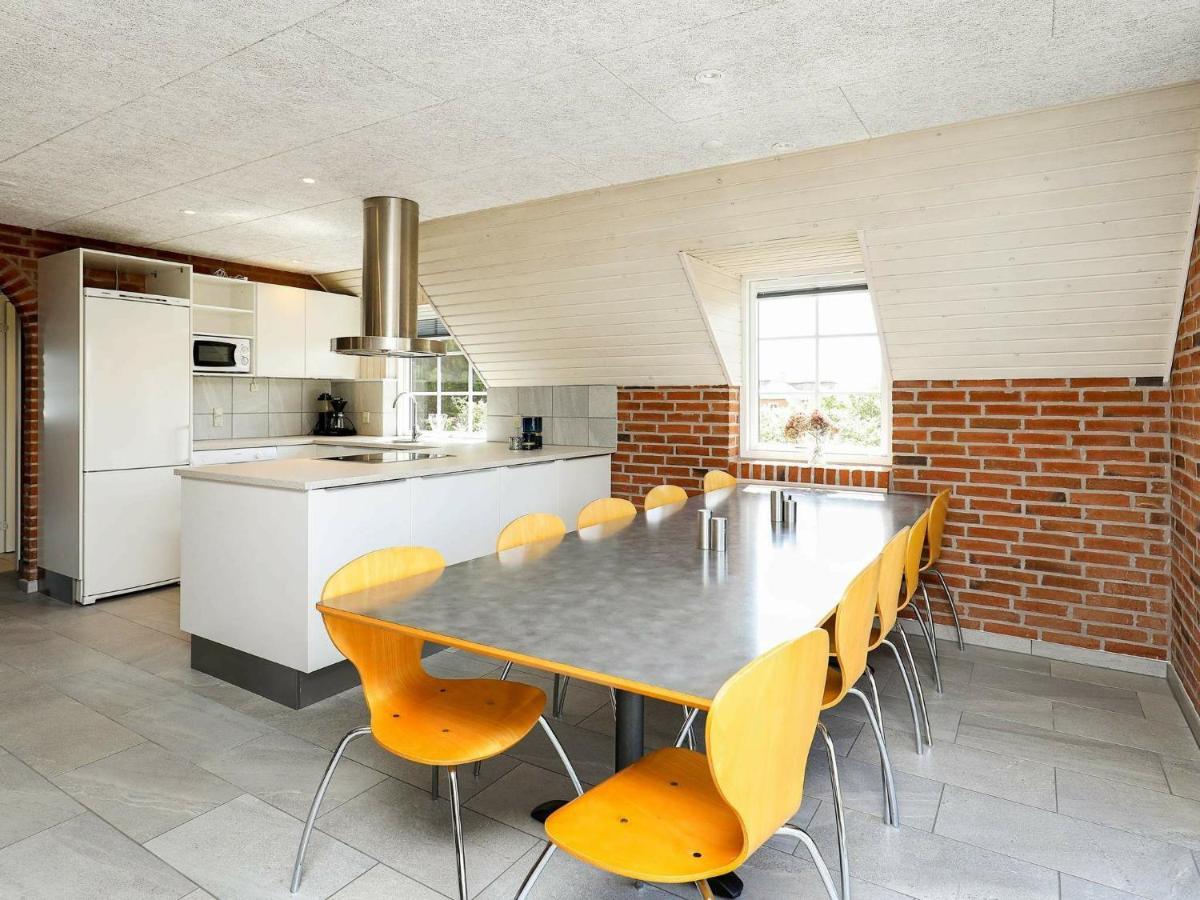 12 Person Holiday Home In Ringk Bing リンケビング エクステリア 写真
