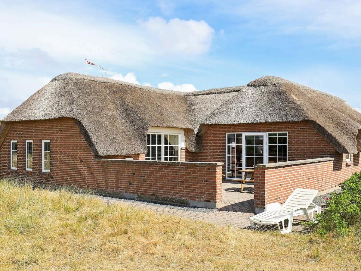 12 Person Holiday Home In Ringk Bing リンケビング エクステリア 写真